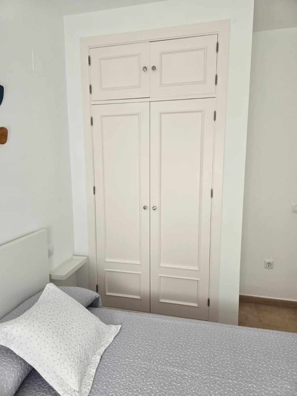 Apartamento Calle Calvario 罗塔 外观 照片